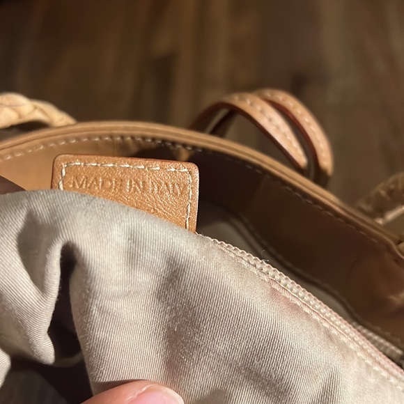 Burberry Handbag - Burberry Purse - Womens Accessories -  Womens Bags - Gifts - Picture 10 of 10